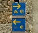 Setas com diferentes Caminhos de Santiago.