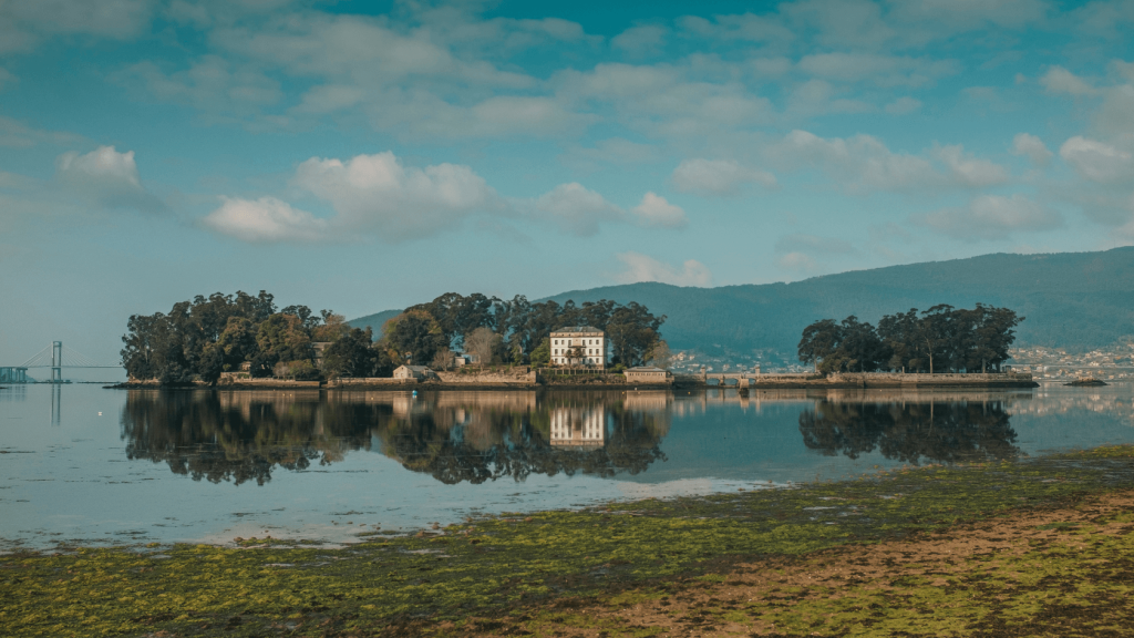 O que fazer em Redondela - Visitar a ilha San Simón.